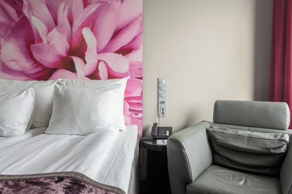 Bergen Vacations - Clarion Hotel Bergen Airport Terminal - Property Image 12