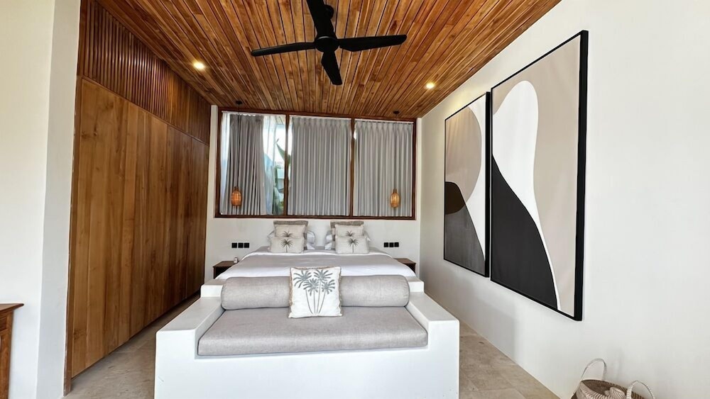 Villa Poppy 2 Bedrooms - Bingin