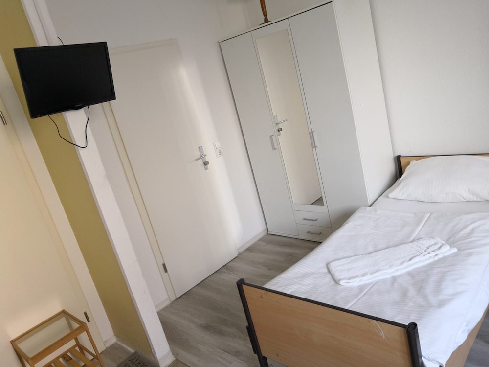 Photo 6