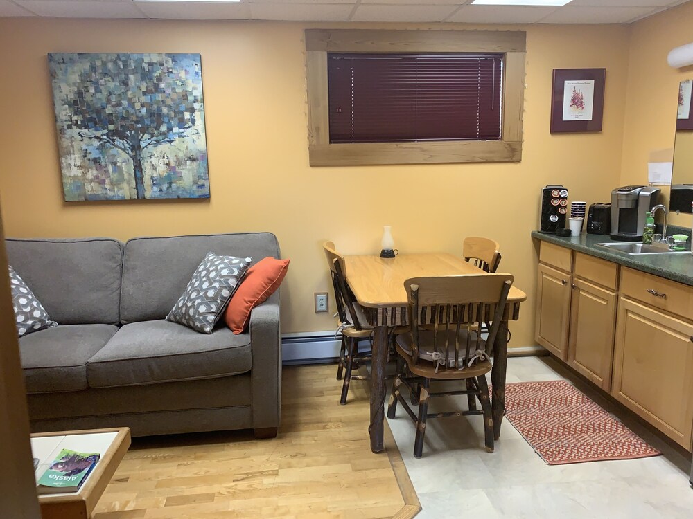 Photo 8