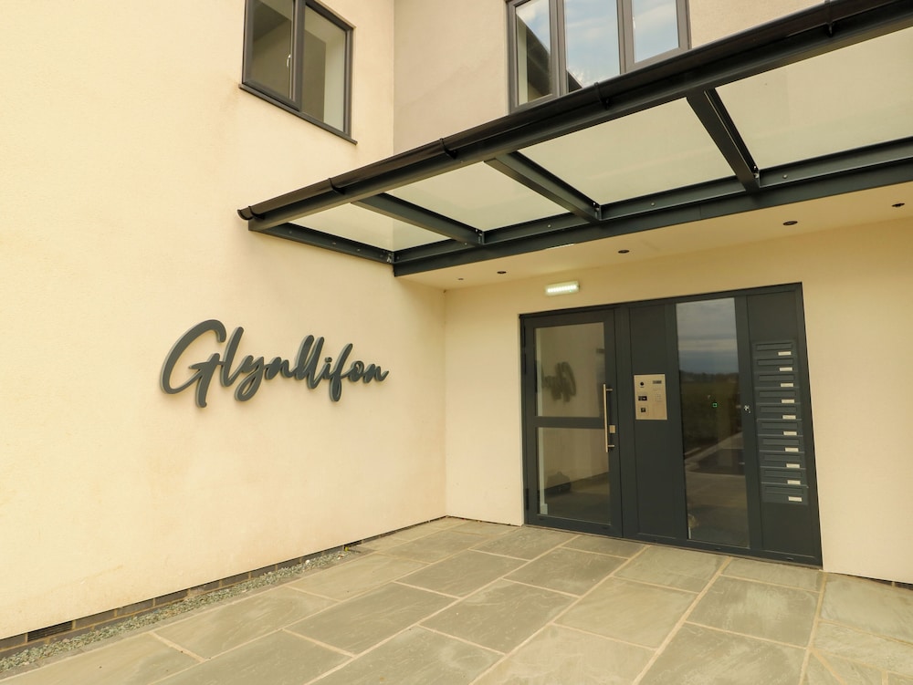 Glynllifon 3