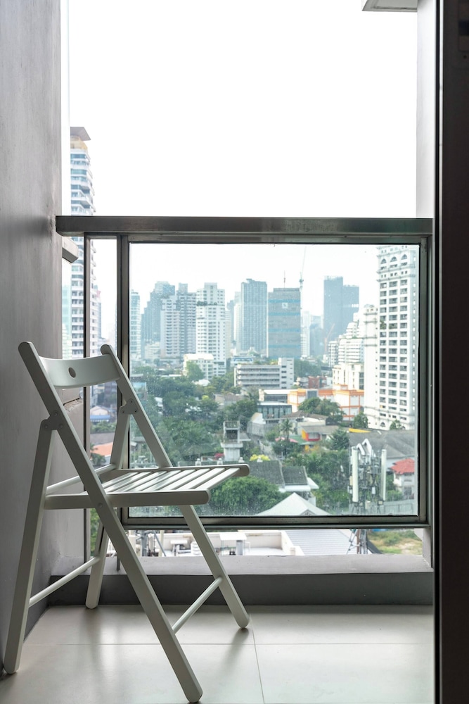 Free Airport Pick Up Rooftop Pool Jacuzzi Gym BTS Emqartier Shopping Mall