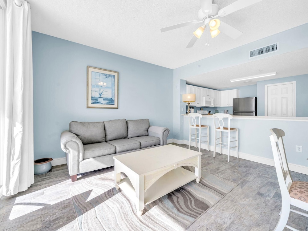 Majestic Beach Towers 1-1314