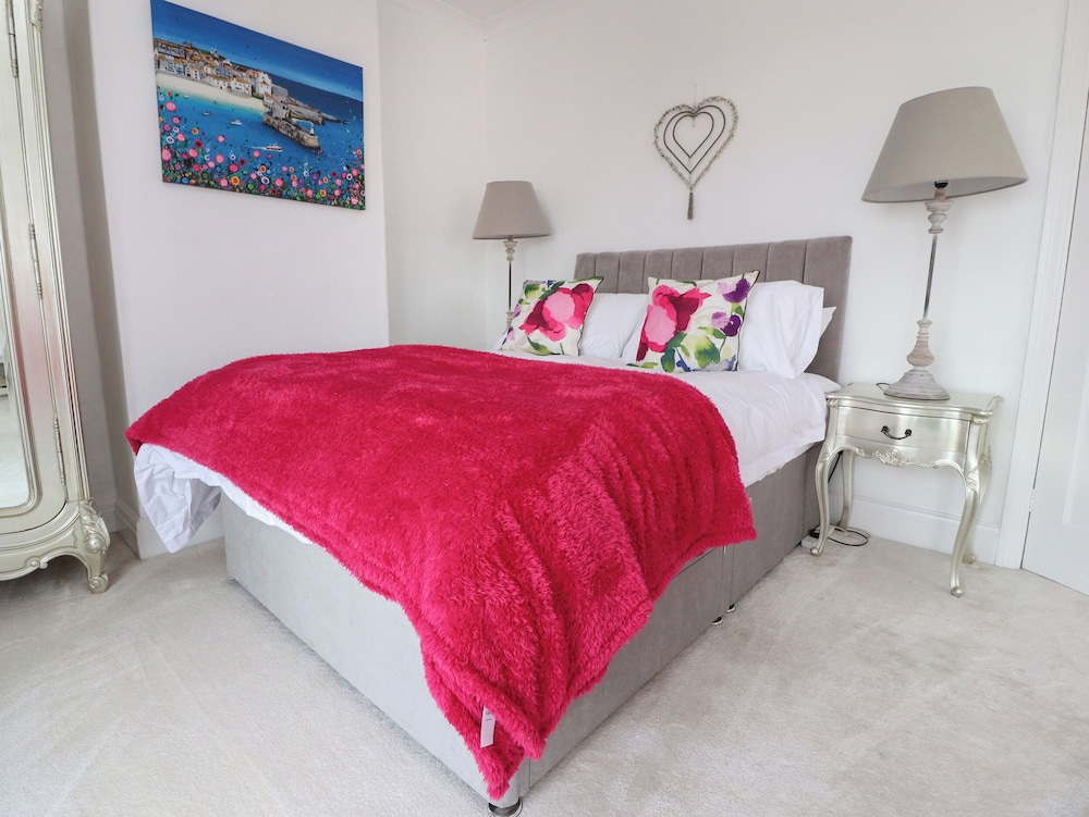 12 Pennystone Road