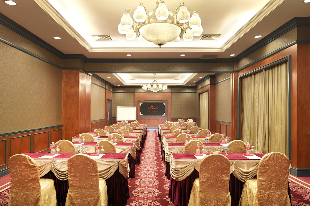 meeting & event spaces
