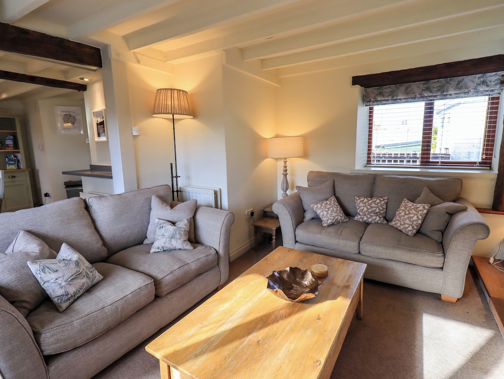 Jasmine Cottage