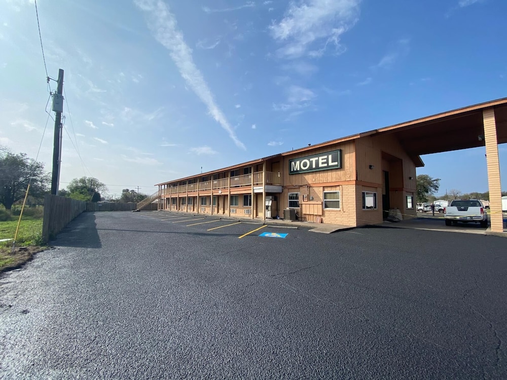 Antler's Inn Motel