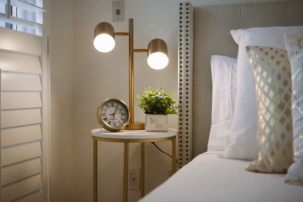 The Maple Boutique Suites - Image 5