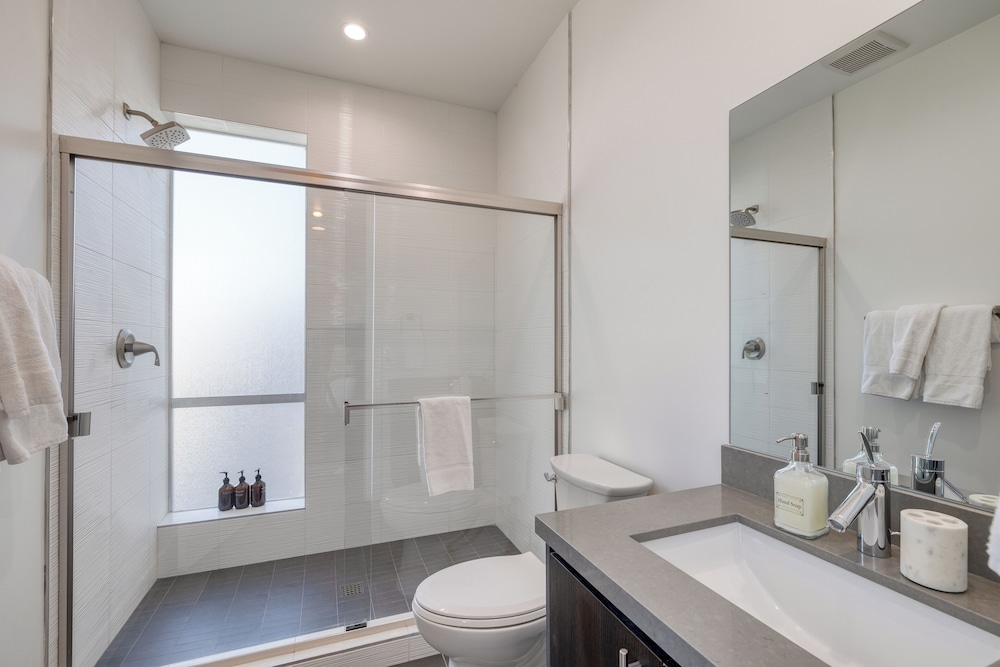 The Polo Villas by AvantStay – Modern Oasis Near Empire Polo Club