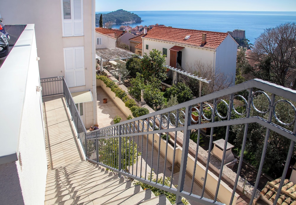 Room Beta with sea view
