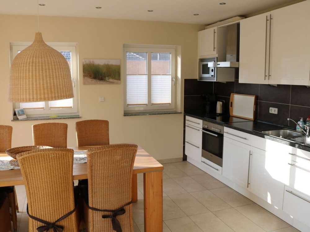 Borkum Ideal 71 A Comfortable Holiday Residence