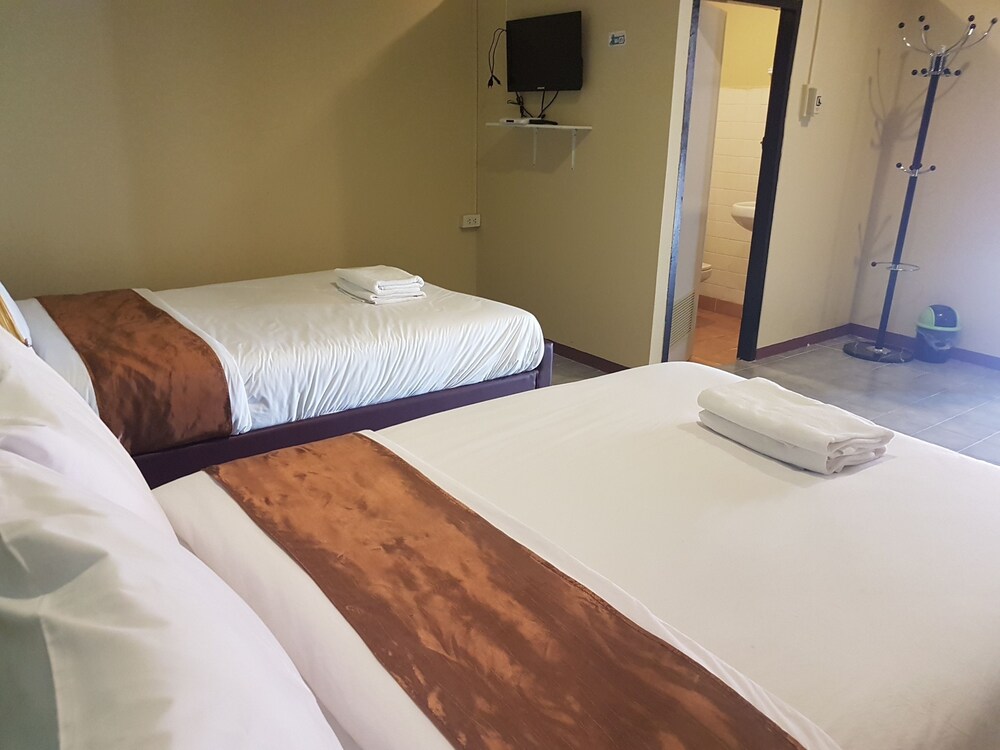 O-Rich Gold Hotel