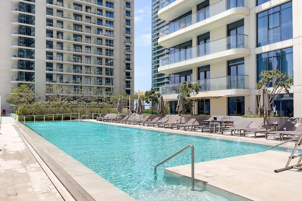Marina Vista Emaar Beachfront Apartments