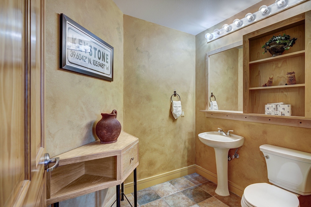 Fantastic Mountain Home Near Ski Lifts 3 Bedroom Condo
