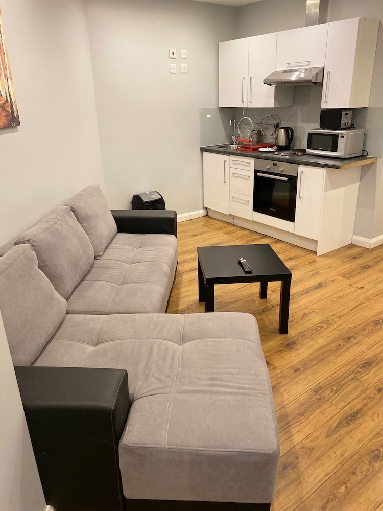 Leicester Vacations - Showcase Apartments Kimberley House - Property Image 19