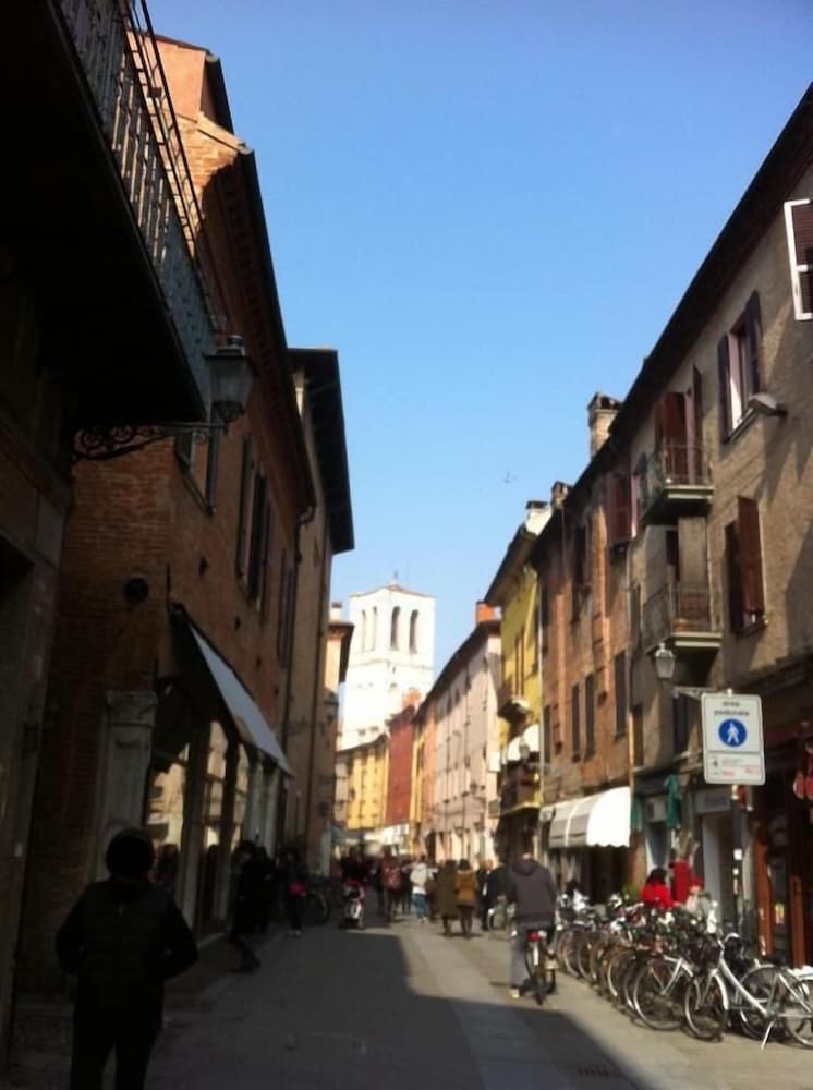 Photo 51
