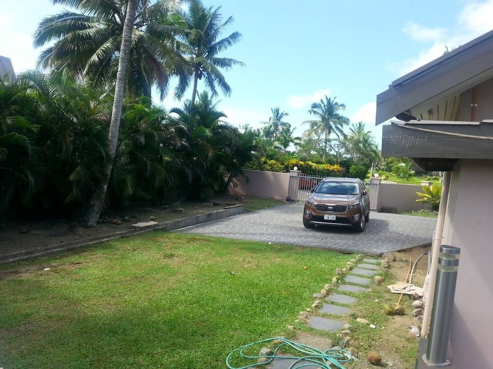 Marrs Villa - view 19
