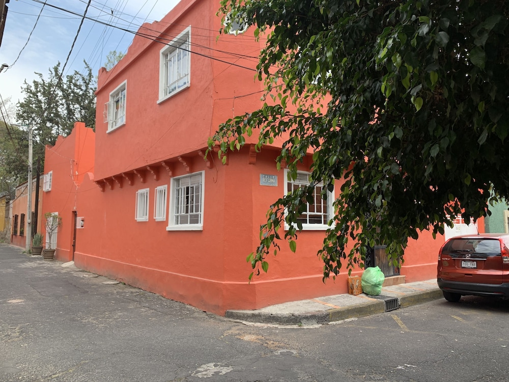Colonial Villa Coyoacan