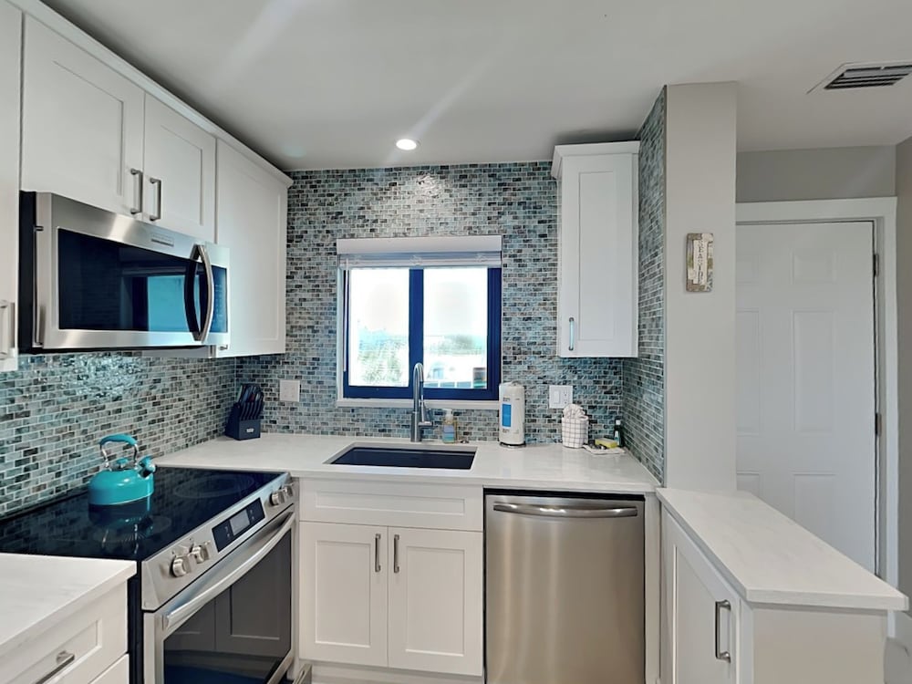 Seaside 5 by Distinctive Beach Rentals