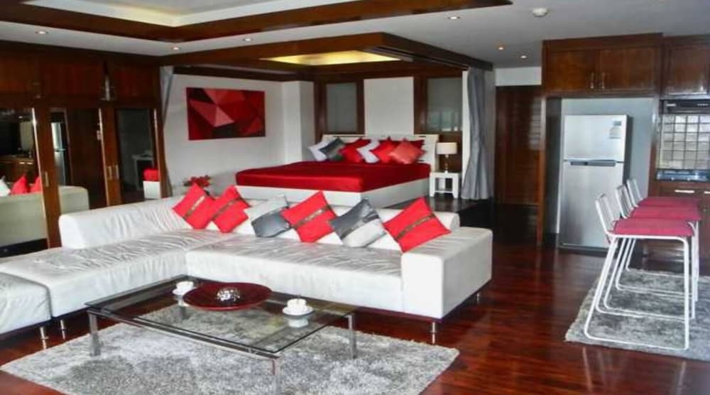 Patong Tower 1 Bedroom Apartment Great View