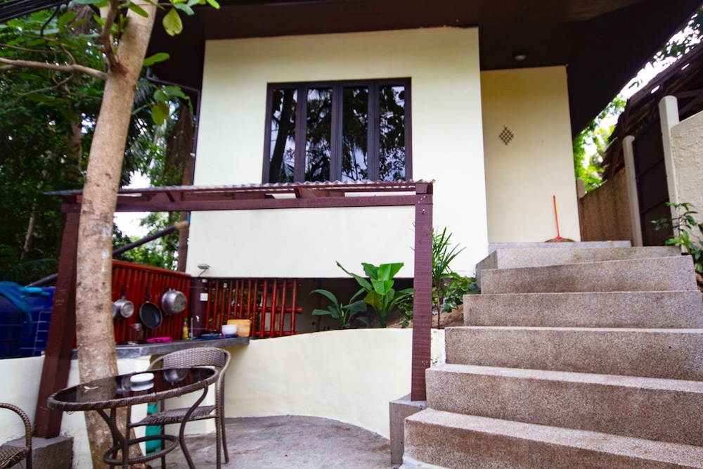 1 Bedroom Beach Bungalow Koh Phangan SDV235-By Samui Dream Villas view 4