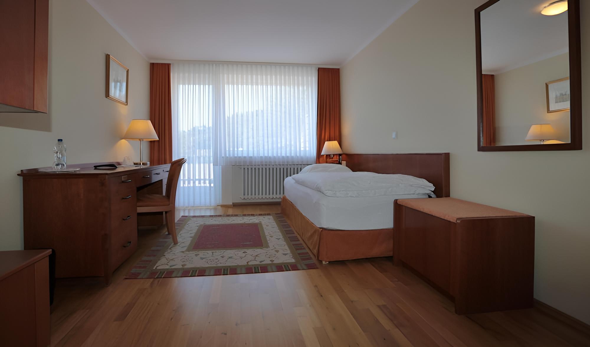 Hotel am Rossberg