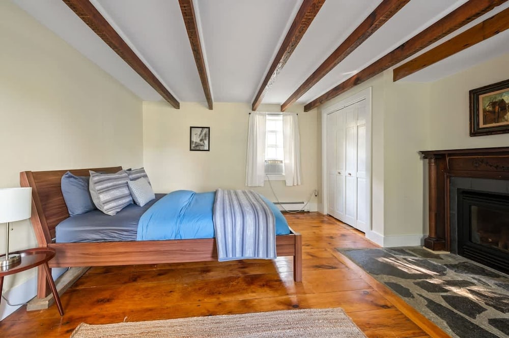 Perfect Upstate Home in Rhinebeck w low Fees