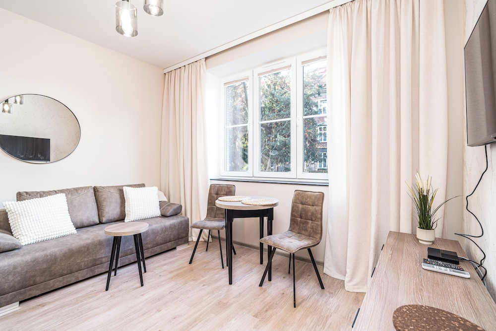 RentPlanet - Studio Pułaskiego