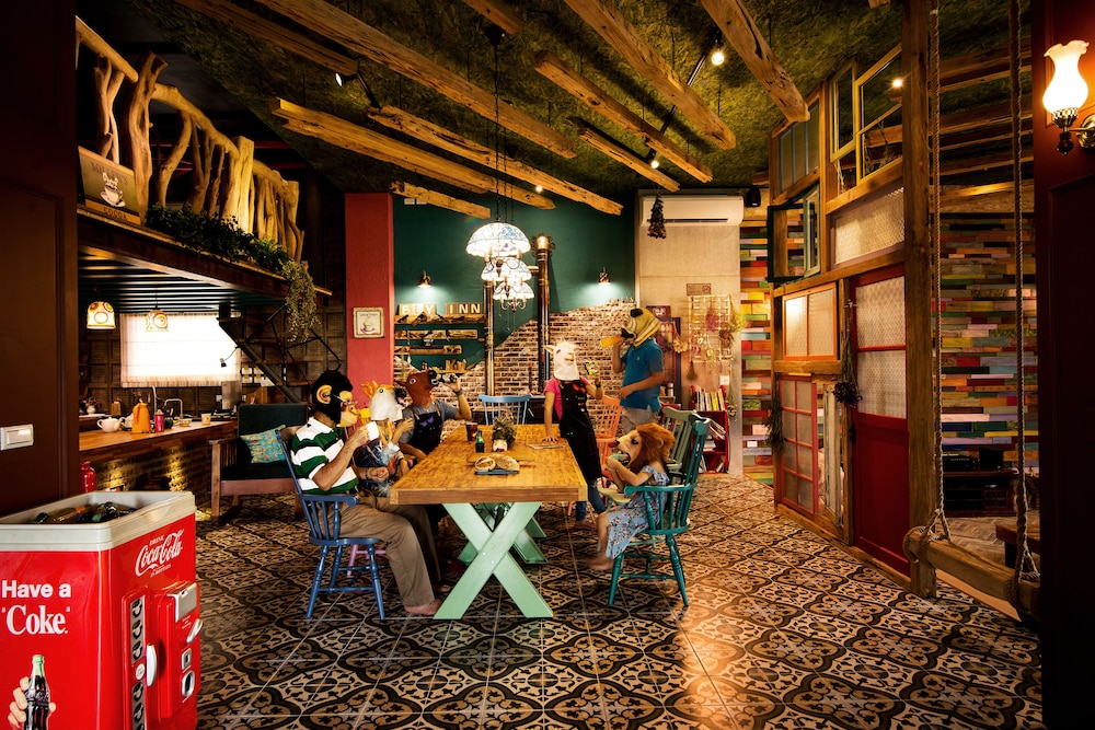 Fly Inn Yilan