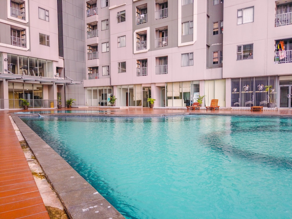 Gorgeous 1BR Apartment Royal Olive Residence view 3