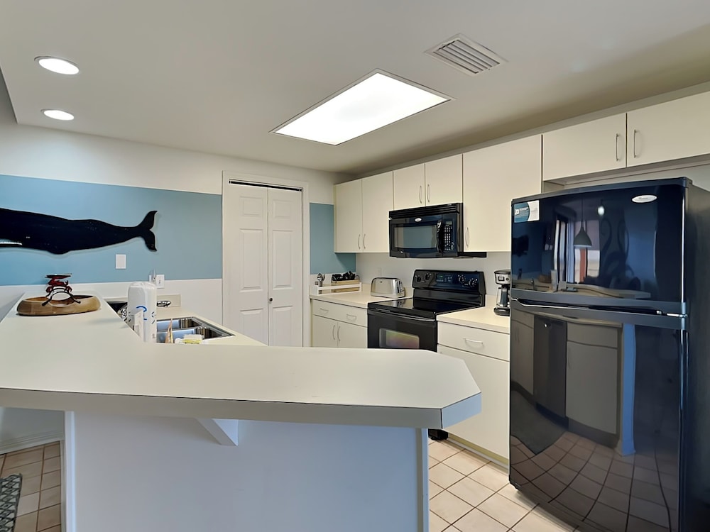 Four Seasons #701E by Southern Vacation Rentals