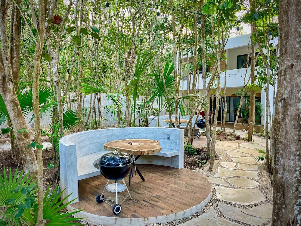 Villa Edzna Resort Pool AC Fast Internet