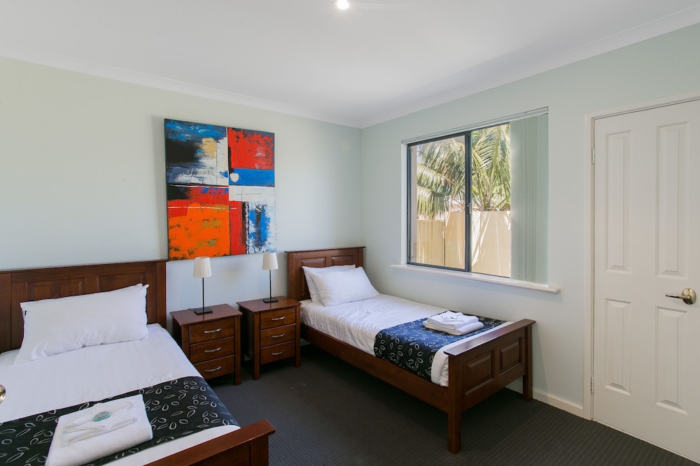 Seahaven Villas by Rockingham Apartments
