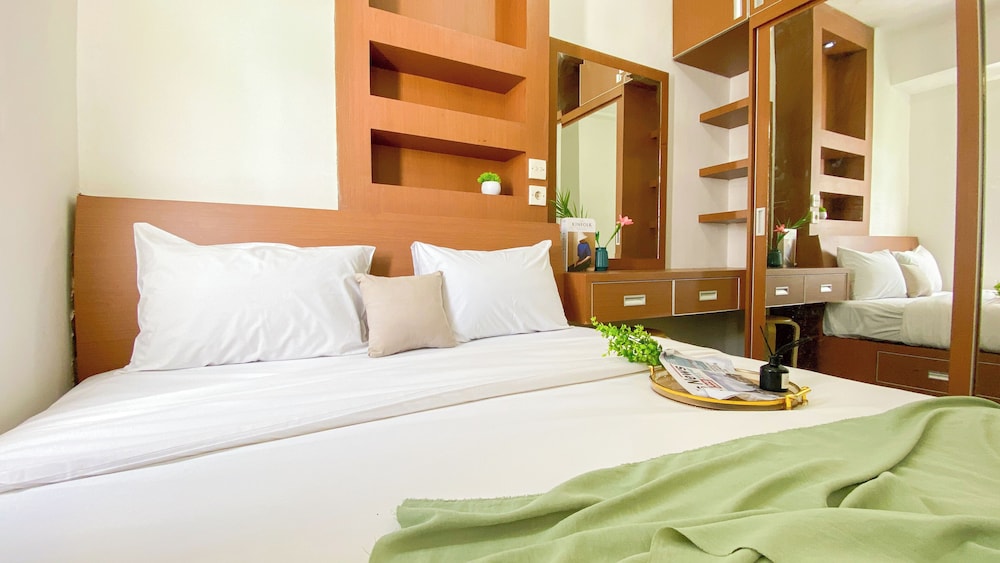 Good Choice And Elegant 2Br At Green Pramuka City Apartment