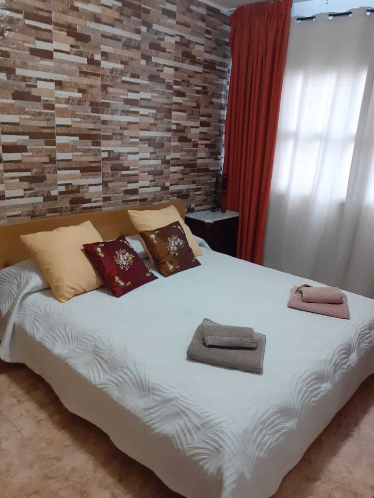 Home Elias LA Palma City