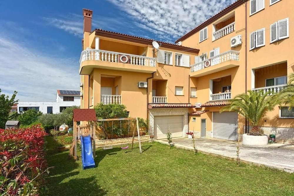 Apartments 2310