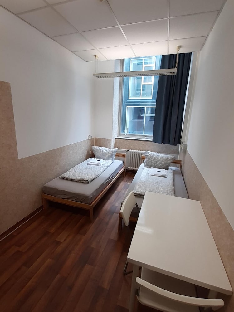 2-Rent Group Hostel Zimmer&Apartments GKP2