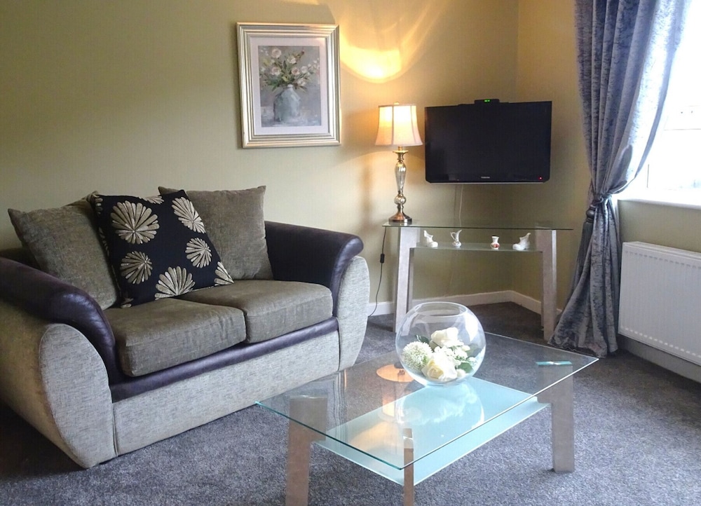 Mary Naoise Holiday Home