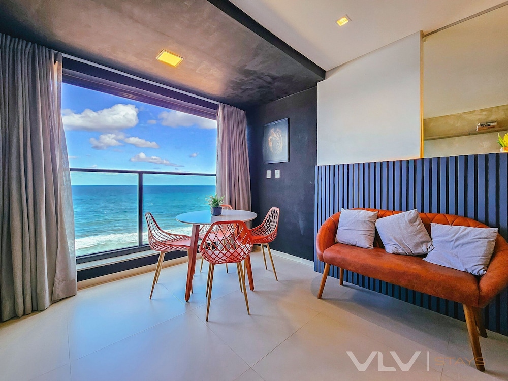 Art Studio by VLV Stays