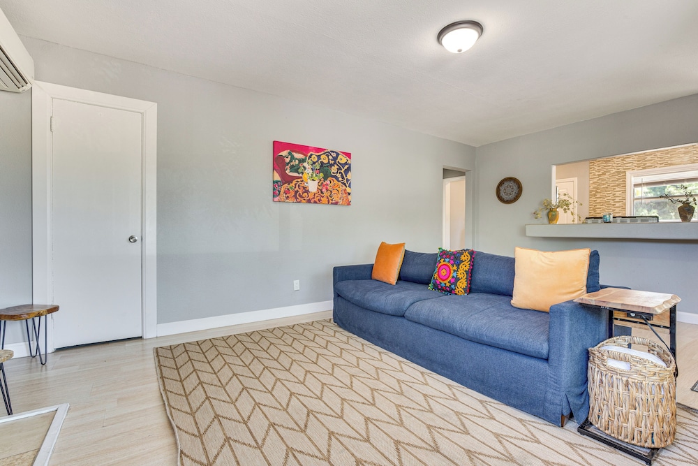 4 Mi to Csusb: Updated Home Near Shops & Eats