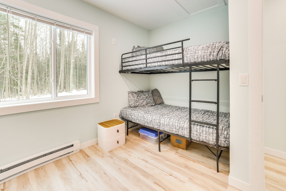3 Mi to Lake Huron: Secluded Home in Rogers City