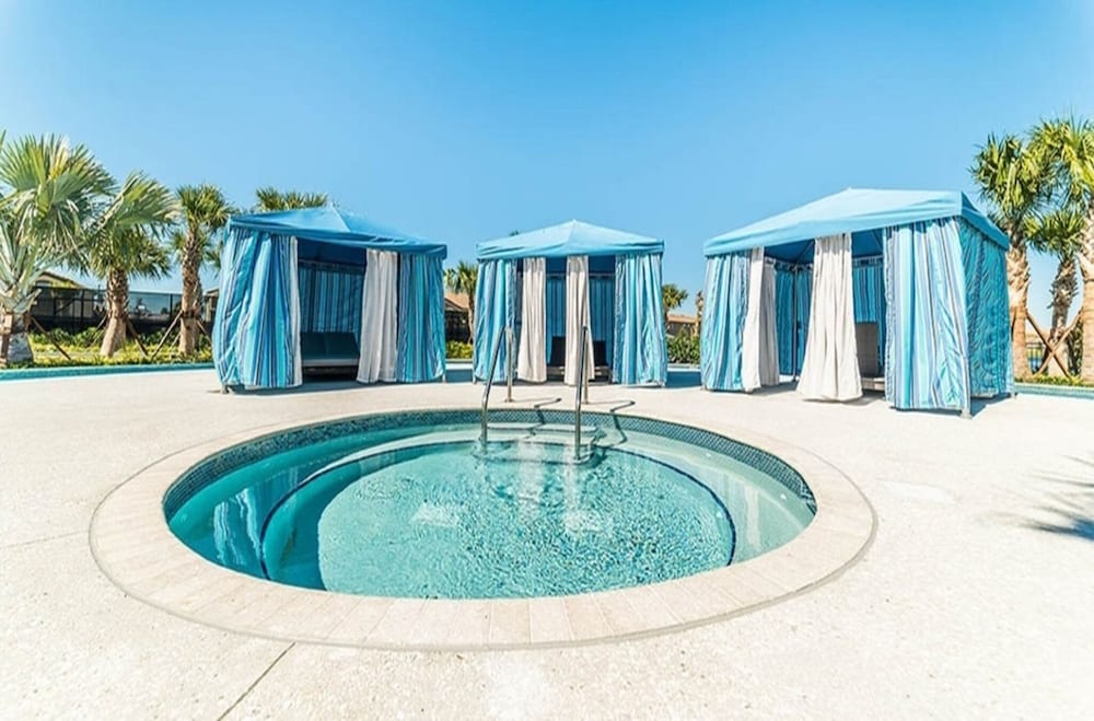 Fresh Heaven Pool Home by AV Dreams - Image 2