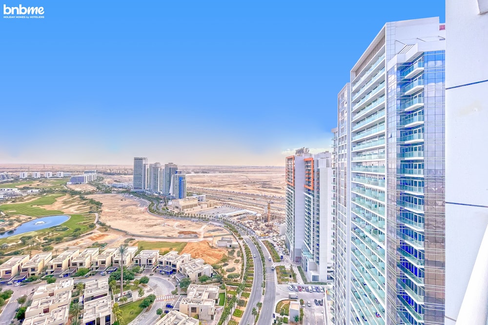 bnbme | Damac Hills Carson Tower | STUDIO