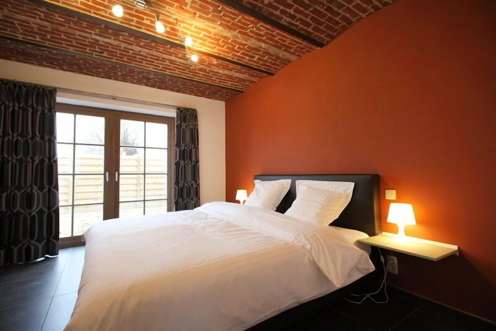 B&B Back2Front