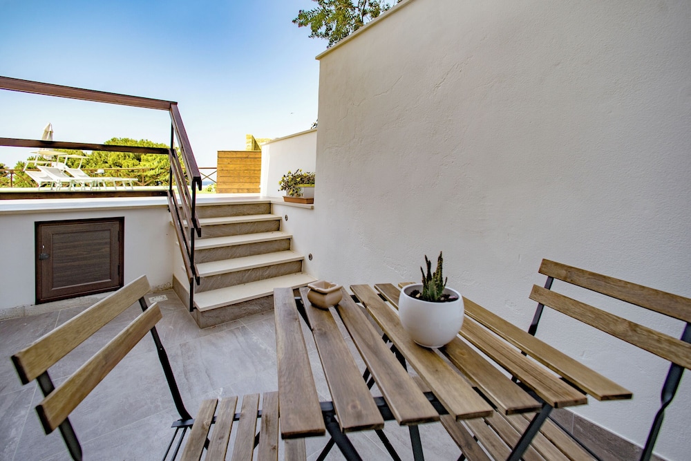 Pater Meus Suites