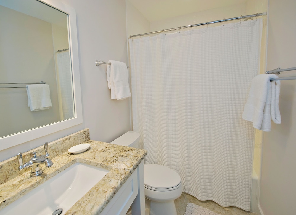 1596 Lagoon Villas at The Sea Pines Resort