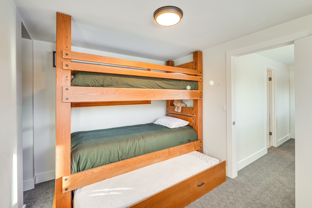 Ketchum Vacations - Bright Ketchum Retreat w/ Views  Private Hot Tub! - Property Image 21