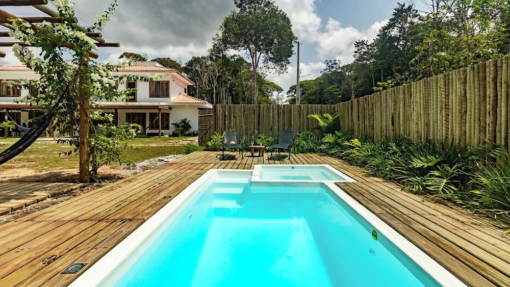 Itaka Studio Piscina Hidro e Quadra em Arraial