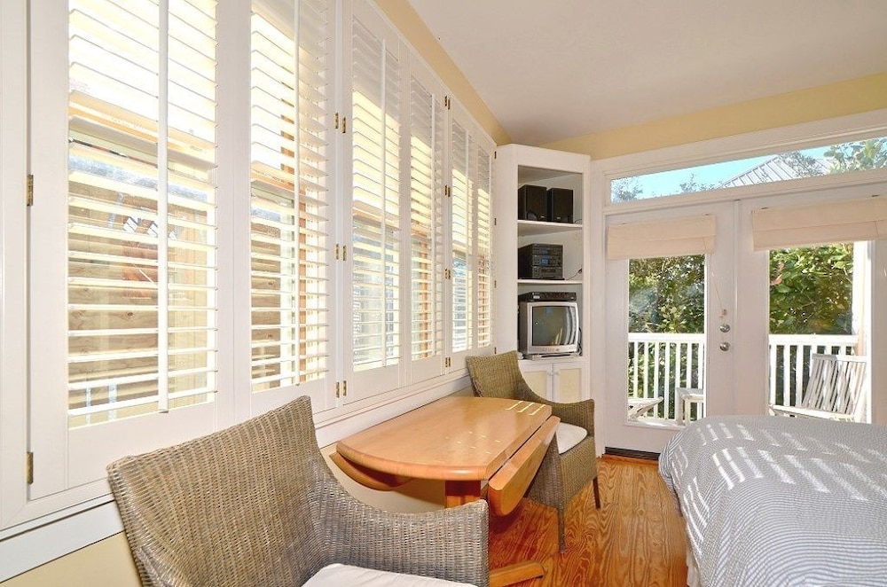 Cottage Rental Agency - Seaside, Florida