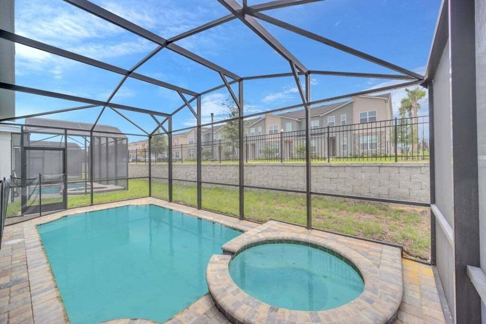 6 Bed 5 Bath Villa Pool&games Solara 2386salty 6 Bedroom Villa